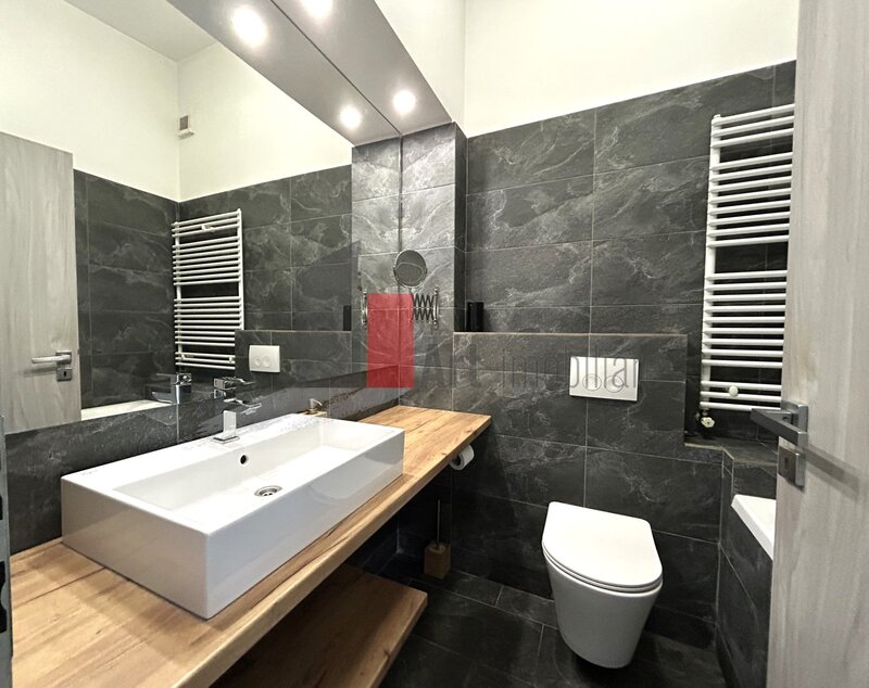 Calea Calarasilor, Matei Basarab apartament 3 camere tip duplex